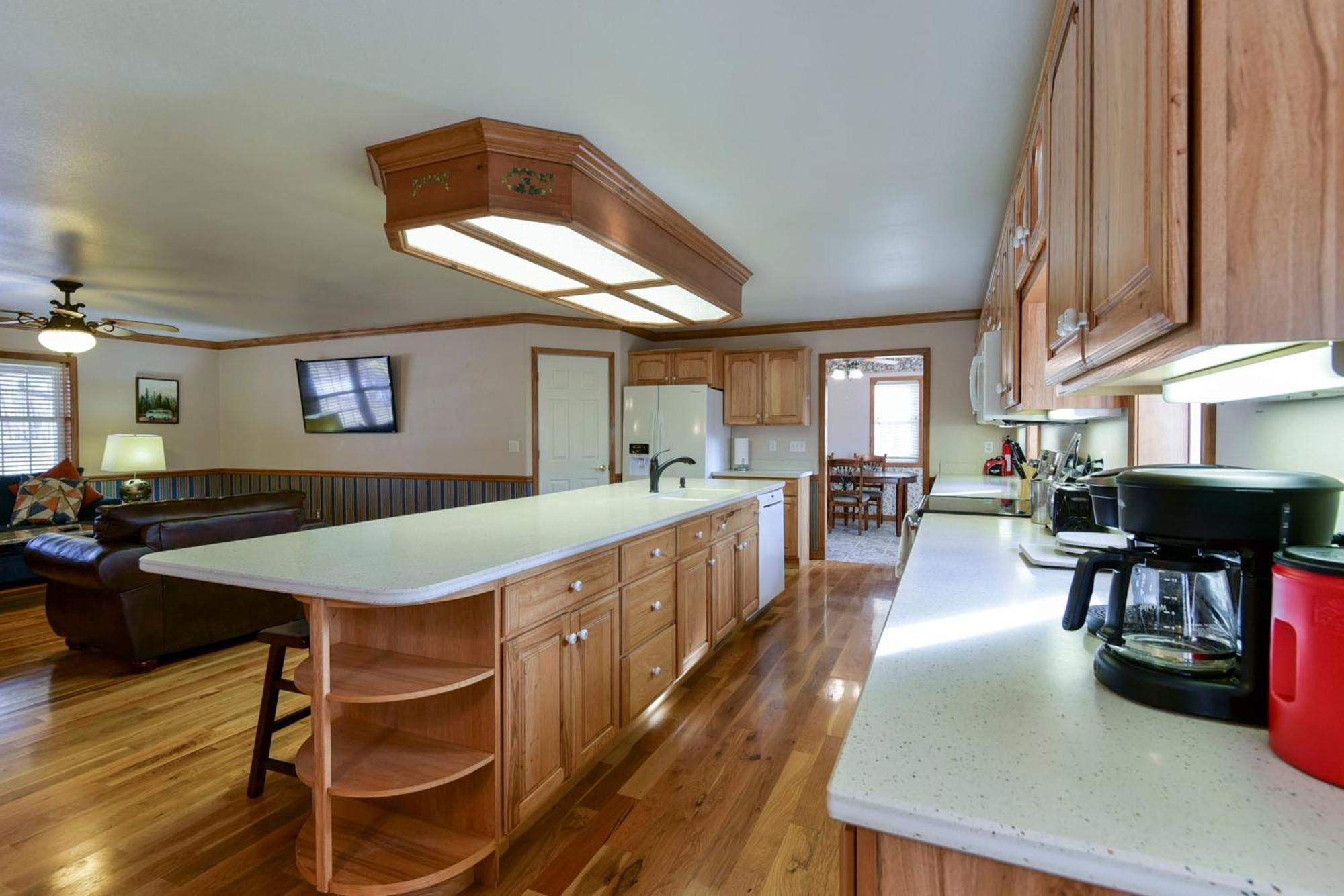 5 Bedroom Vacation Home Next To Silver Dollar City Branson Extérieur photo