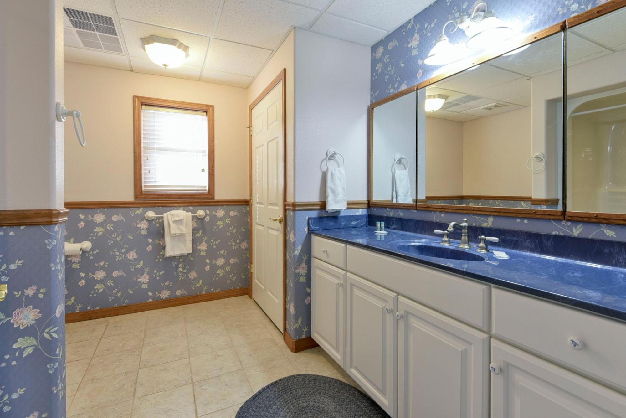5 Bedroom Vacation Home Next To Silver Dollar City Branson Extérieur photo