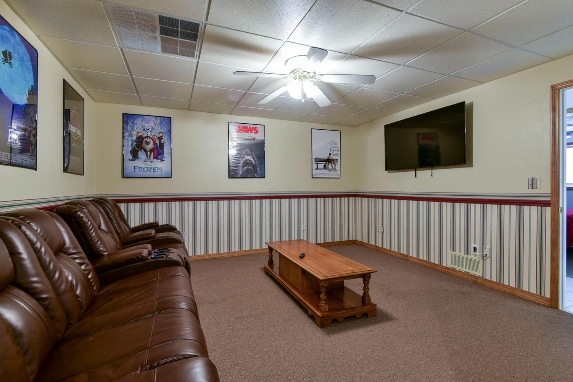 5 Bedroom Vacation Home Next To Silver Dollar City Branson Extérieur photo